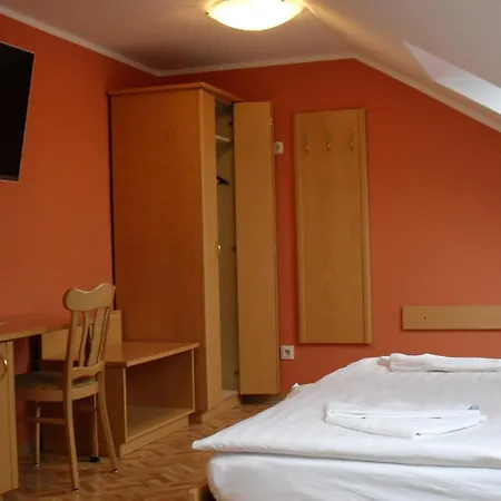 Garni Zur Krim Hotel