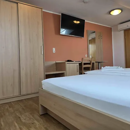 Garni Zur Krim Hotel