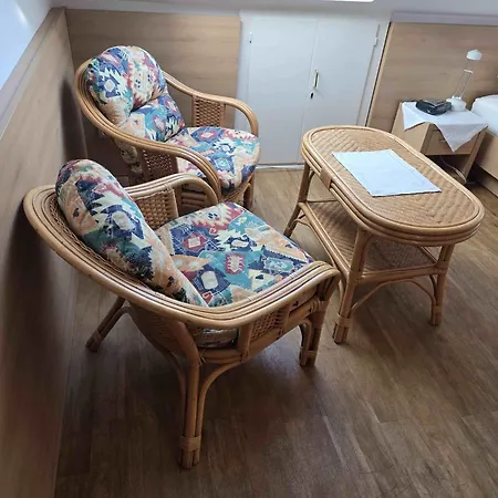 Garni Zur Krim Hotel *